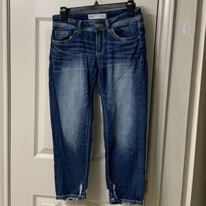Stella Stretch Distressed Cropped Jean SZ 26